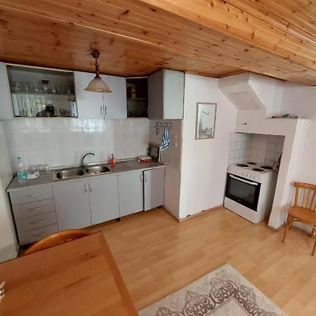 Troshani Holiday home *
